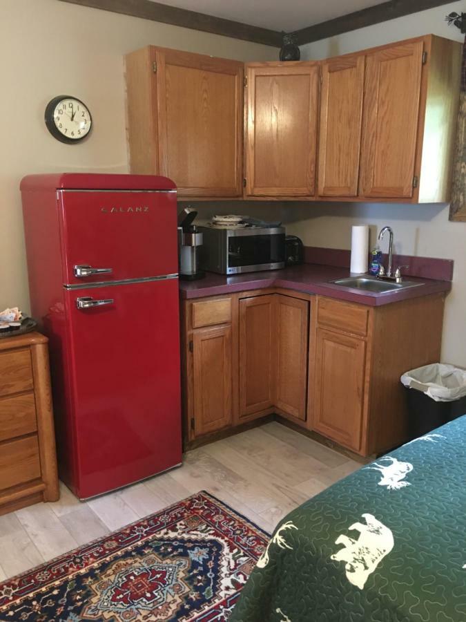 Warrensburg Inn & Suites - 6 Mi To Lake George Экстерьер фото