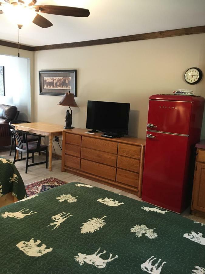 Warrensburg Inn & Suites - 6 Mi To Lake George Экстерьер фото