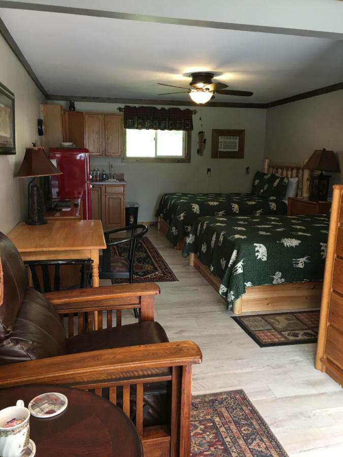 Warrensburg Inn & Suites - 6 Mi To Lake George Экстерьер фото