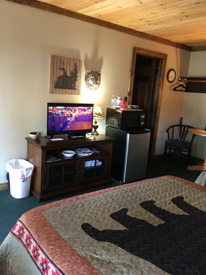 Warrensburg Inn & Suites - 6 Mi To Lake George Экстерьер фото