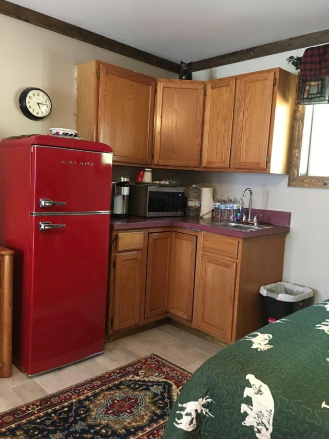 Warrensburg Inn & Suites - 6 Mi To Lake George Экстерьер фото