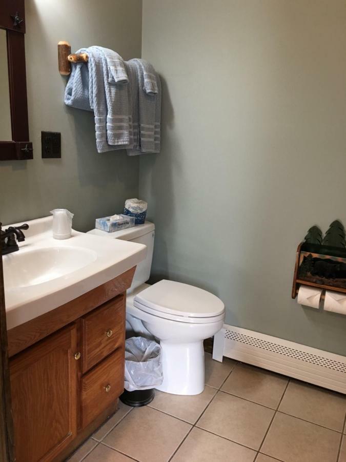 Warrensburg Inn & Suites - 6 Mi To Lake George Экстерьер фото