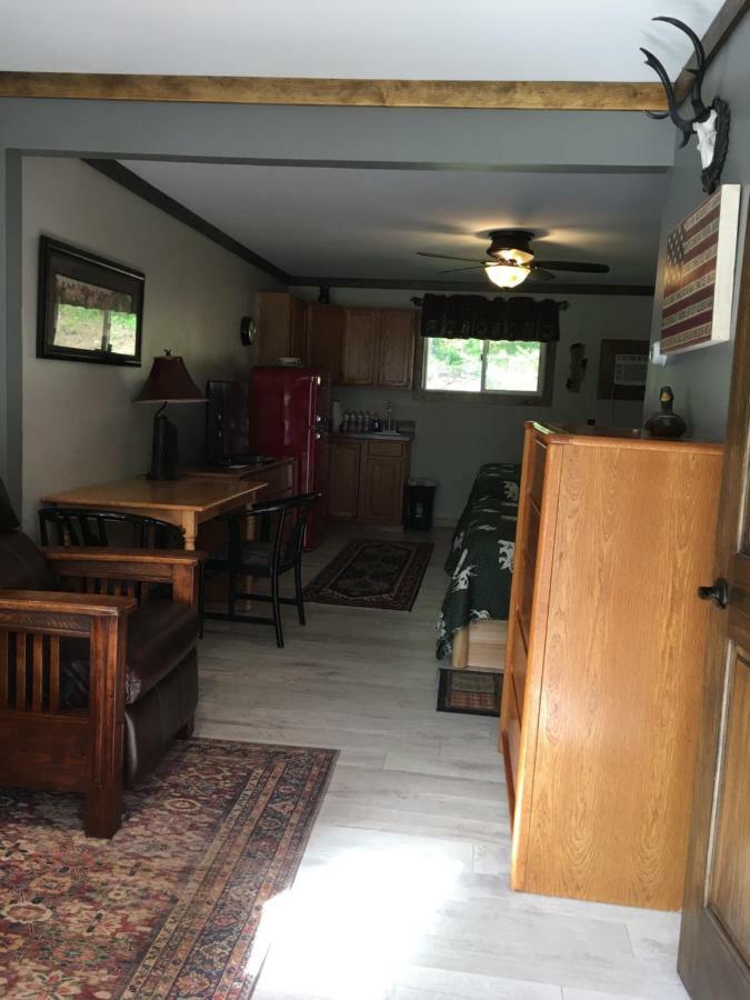 Warrensburg Inn & Suites - 6 Mi To Lake George Экстерьер фото