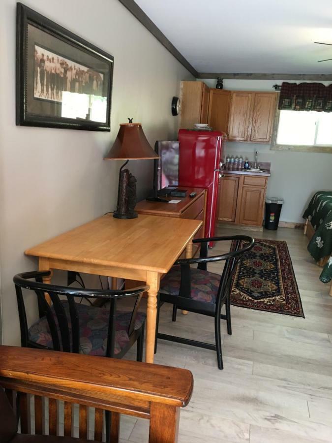 Warrensburg Inn & Suites - 6 Mi To Lake George Экстерьер фото